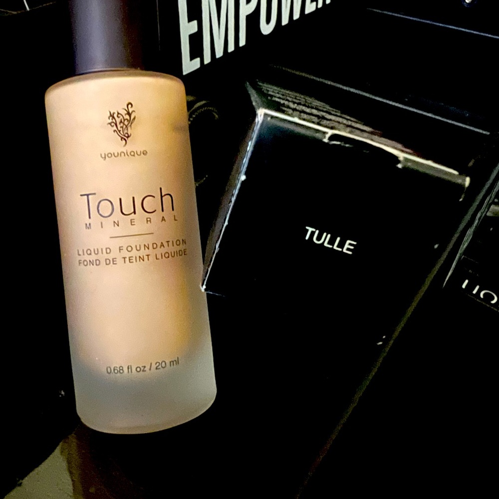 Younique original formula foundation.